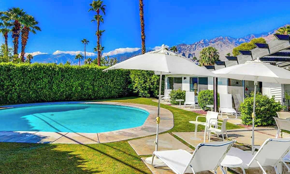 Photo of Outdoor in Sunmor