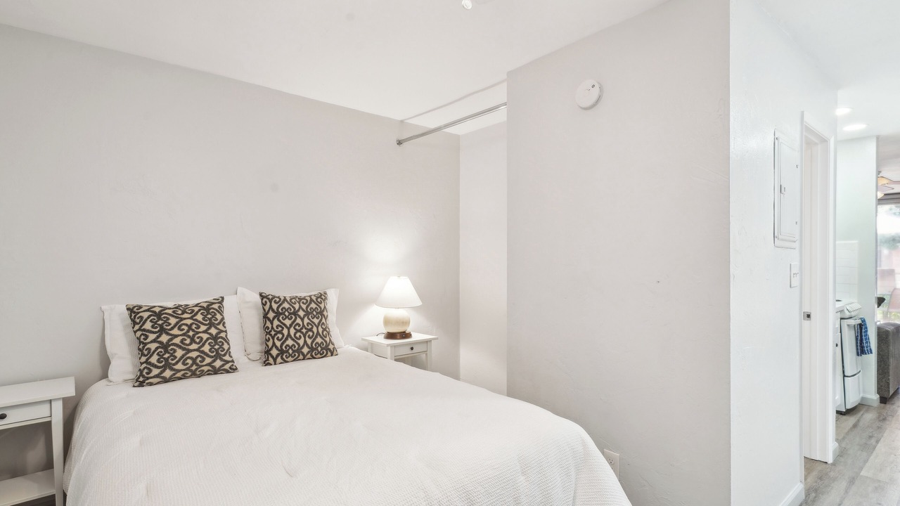 Photo of Bedroom in Carpinteria