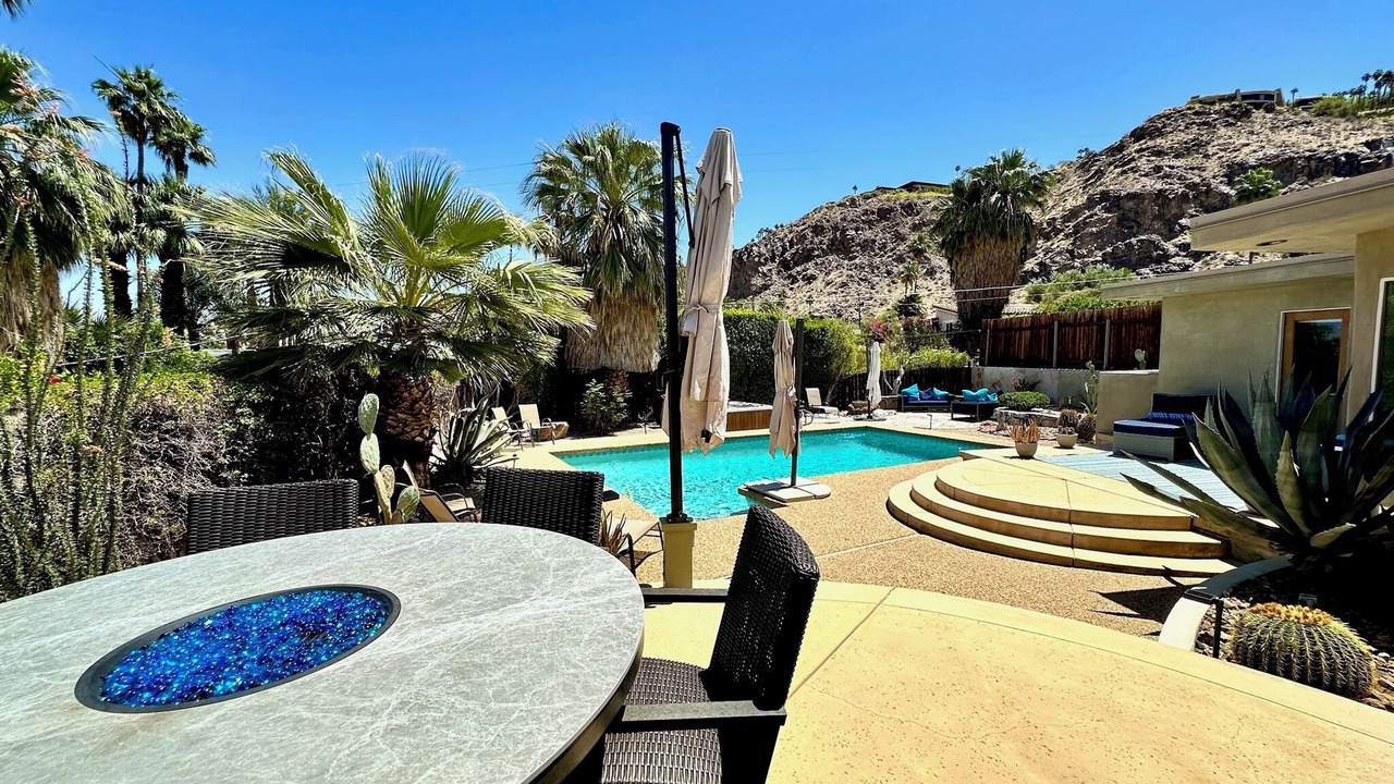 Photo of Outdoor in Araby