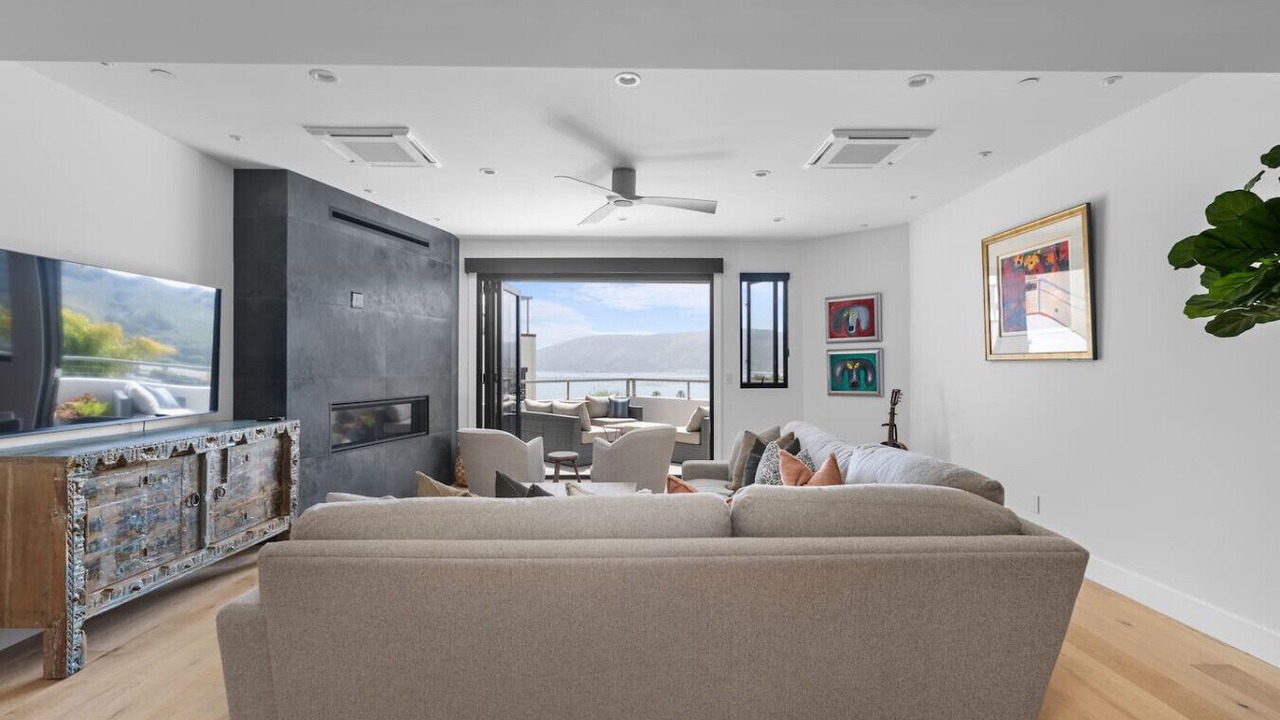 Photo of Livingroom in Avila Beach