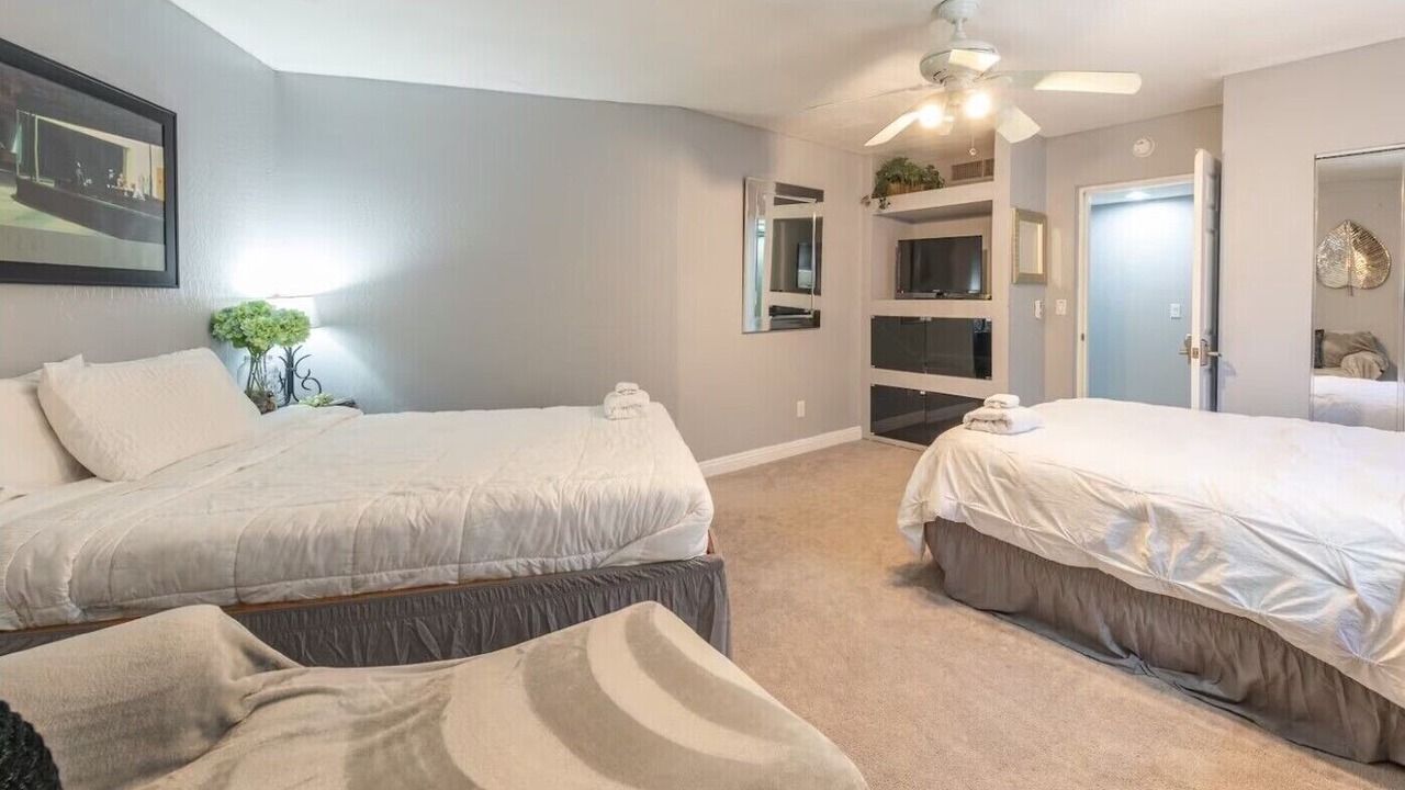 Photo of Bedroom in Spring Valley