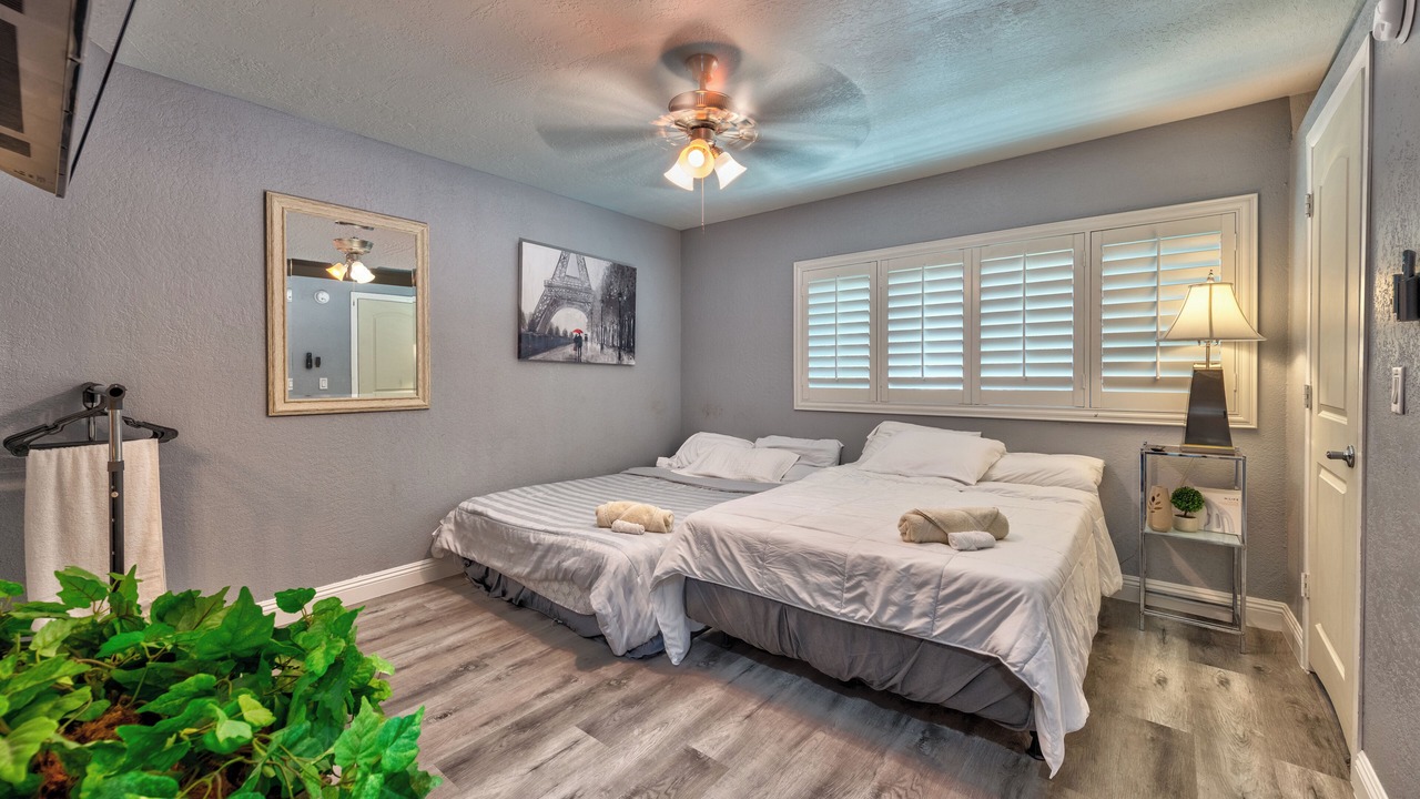 Photo of Bedroom in Spring Valley