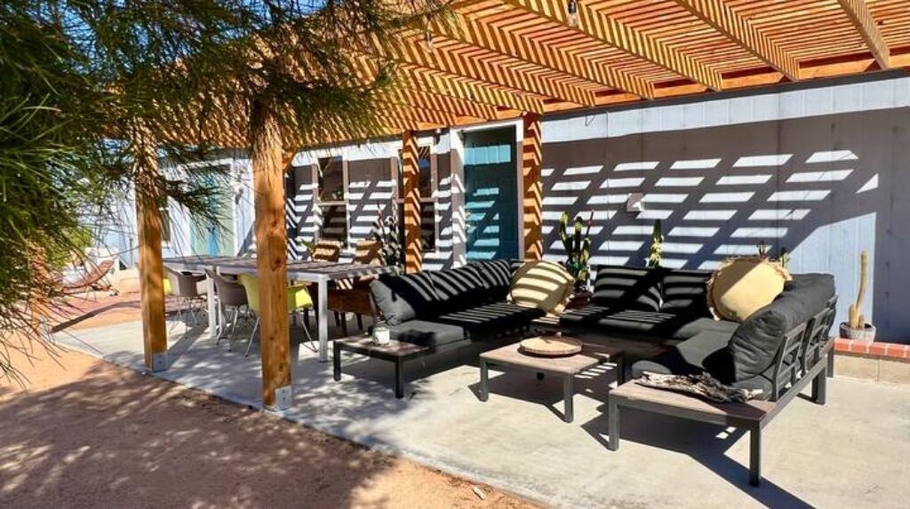 Photo of Patio Balcony in Landers