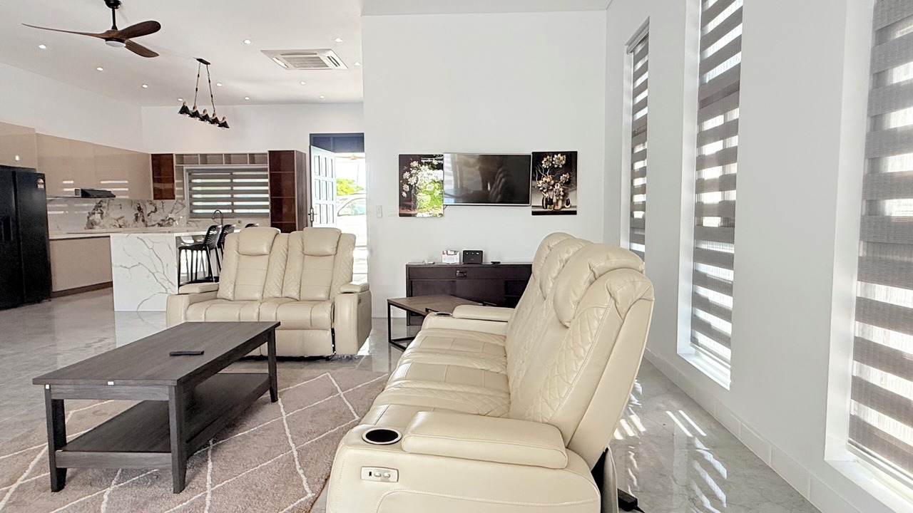 Photo of Livingroom in Wailoloa