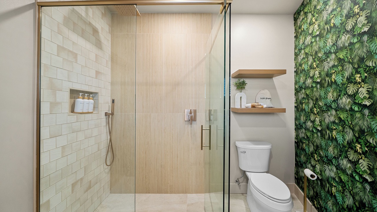 Photo of Bathroom in Parker Strip