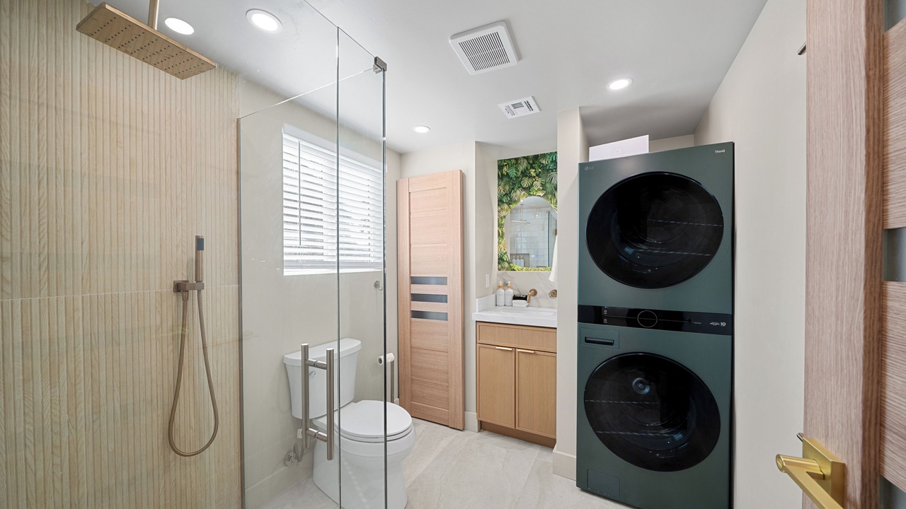 Photo of Bathroom in Parker Strip