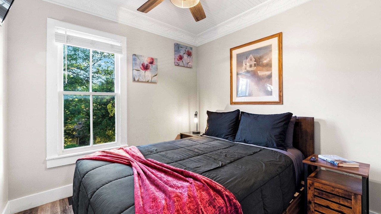 Photo of Bedroom in Julian