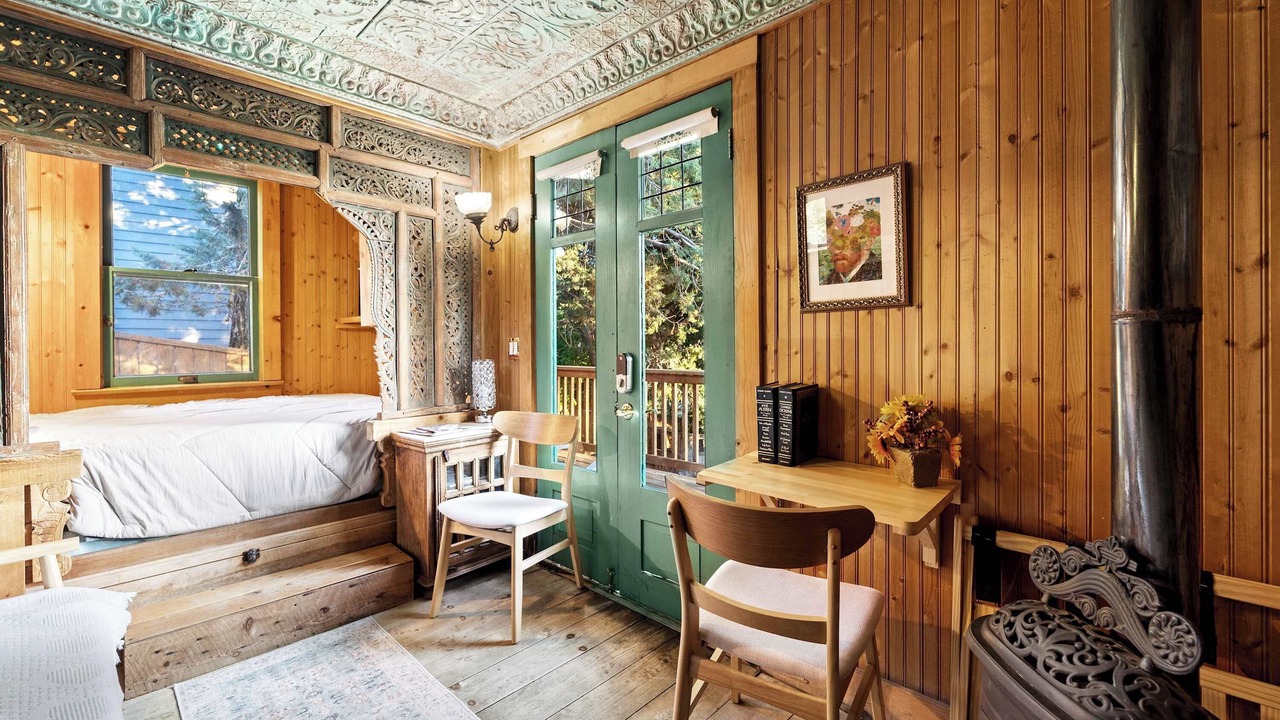 Photo of Bedroom in Julian
