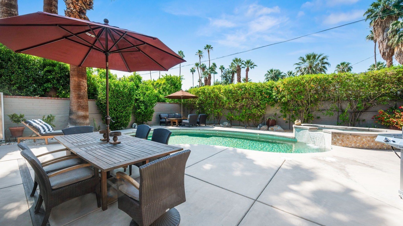 Photo of Outdoor in Tahquitz River Estates