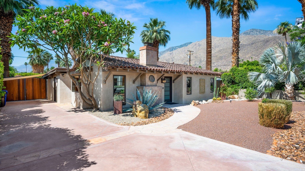 Photo of Outdoor in Tahquitz River Estates