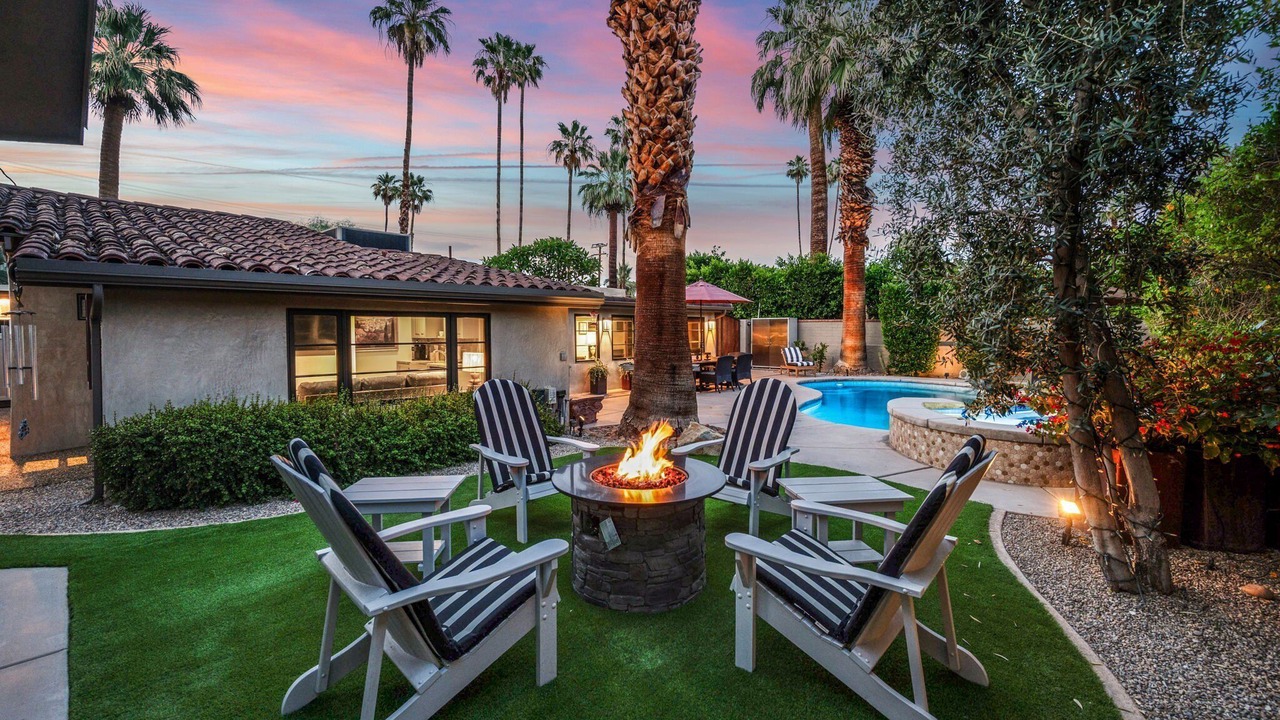 Photo of Patio Balcony in Tahquitz River Estates