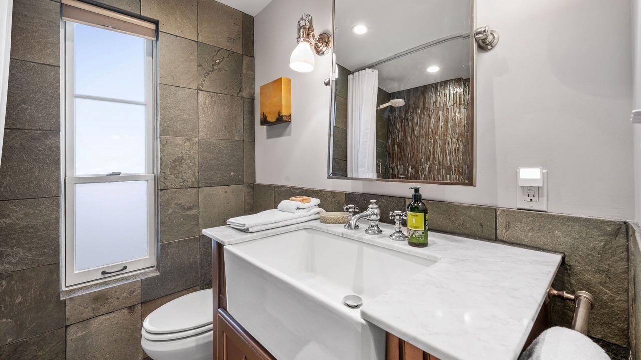 Photo of Bathroom in Tahquitz River Estates