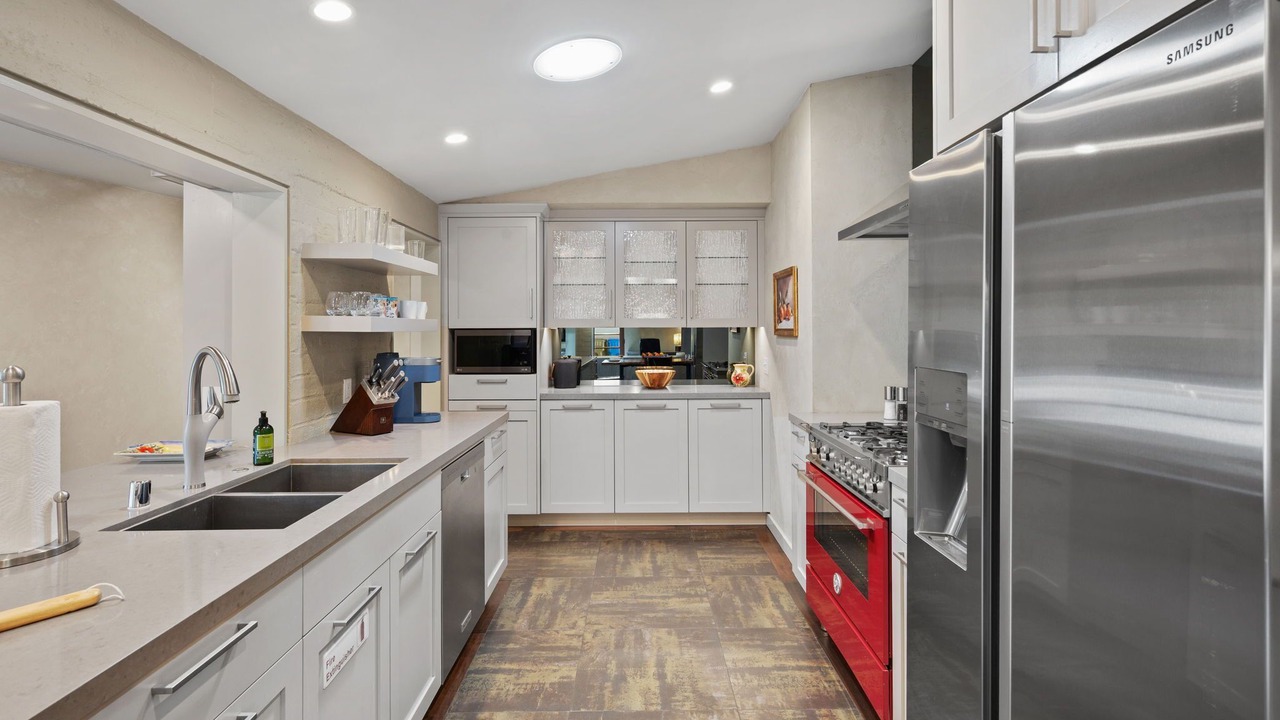 Photo of Kitchen in Tahquitz River Estates