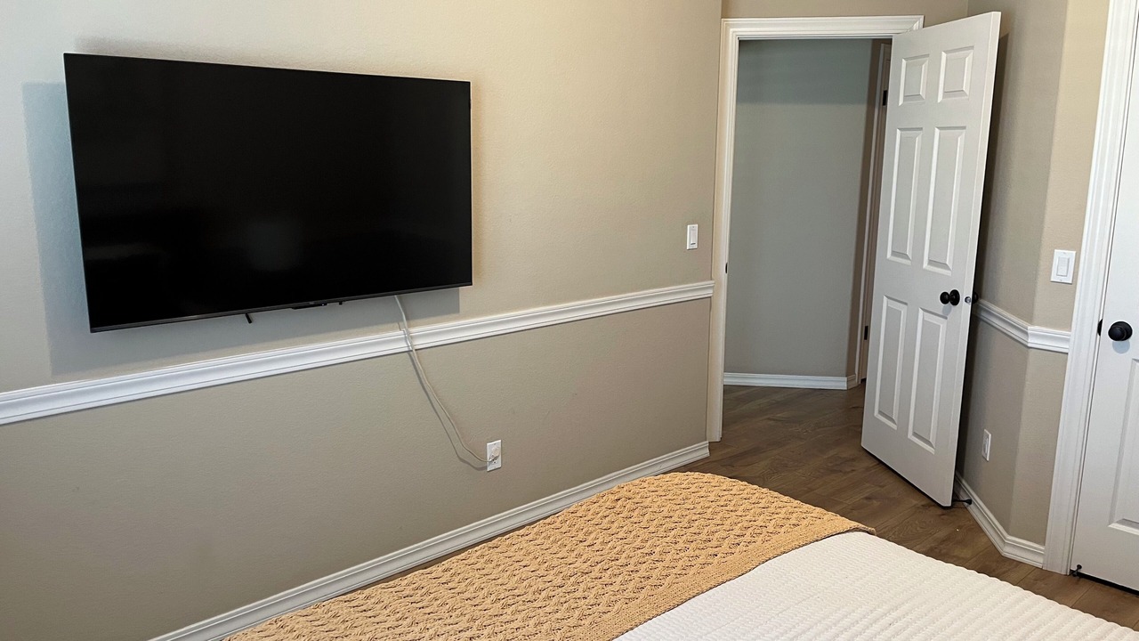 Photo of Bedroom in Raisin