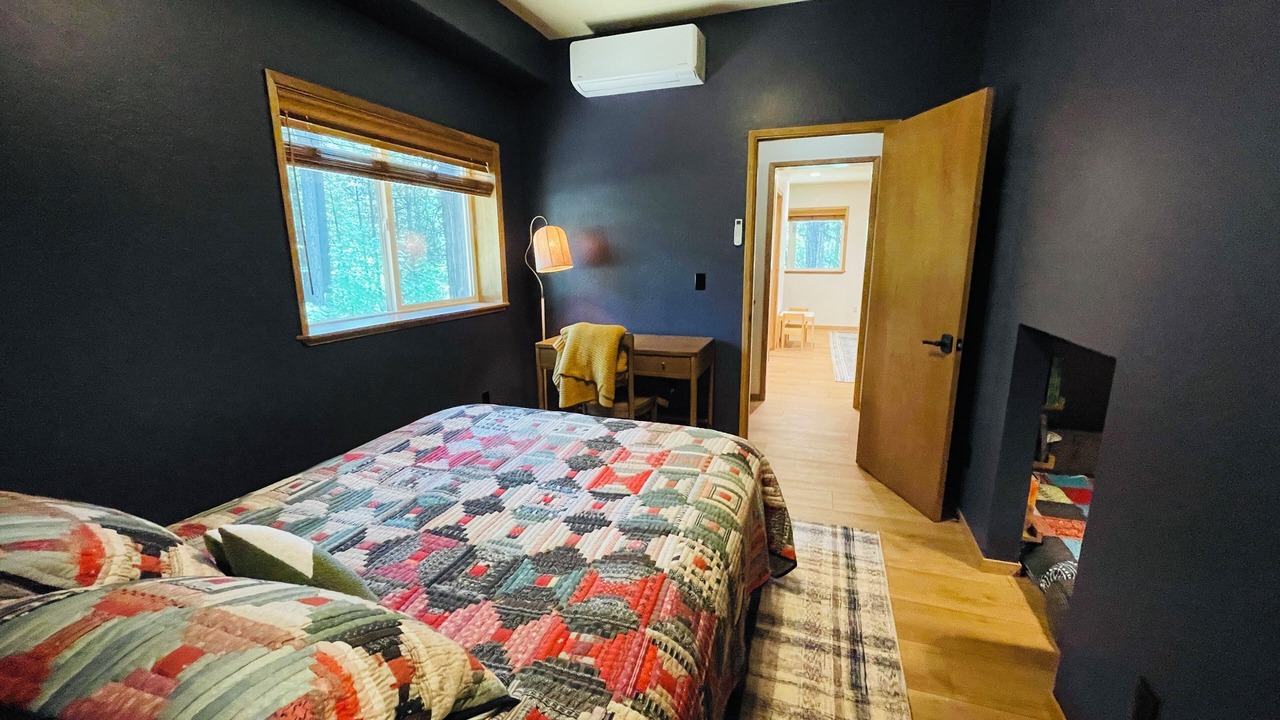 Photo of Bedroom in Arnold