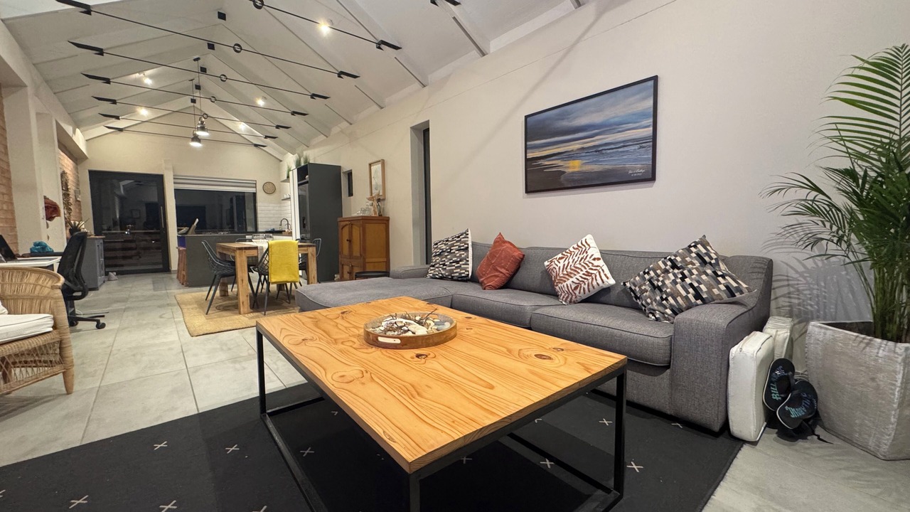 Photo of Livingroom in Jeffreys Bay