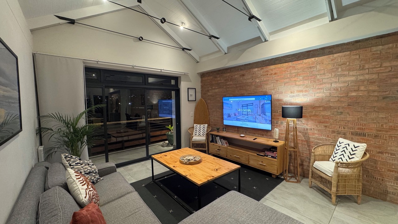 Photo of Livingroom in Jeffreys Bay