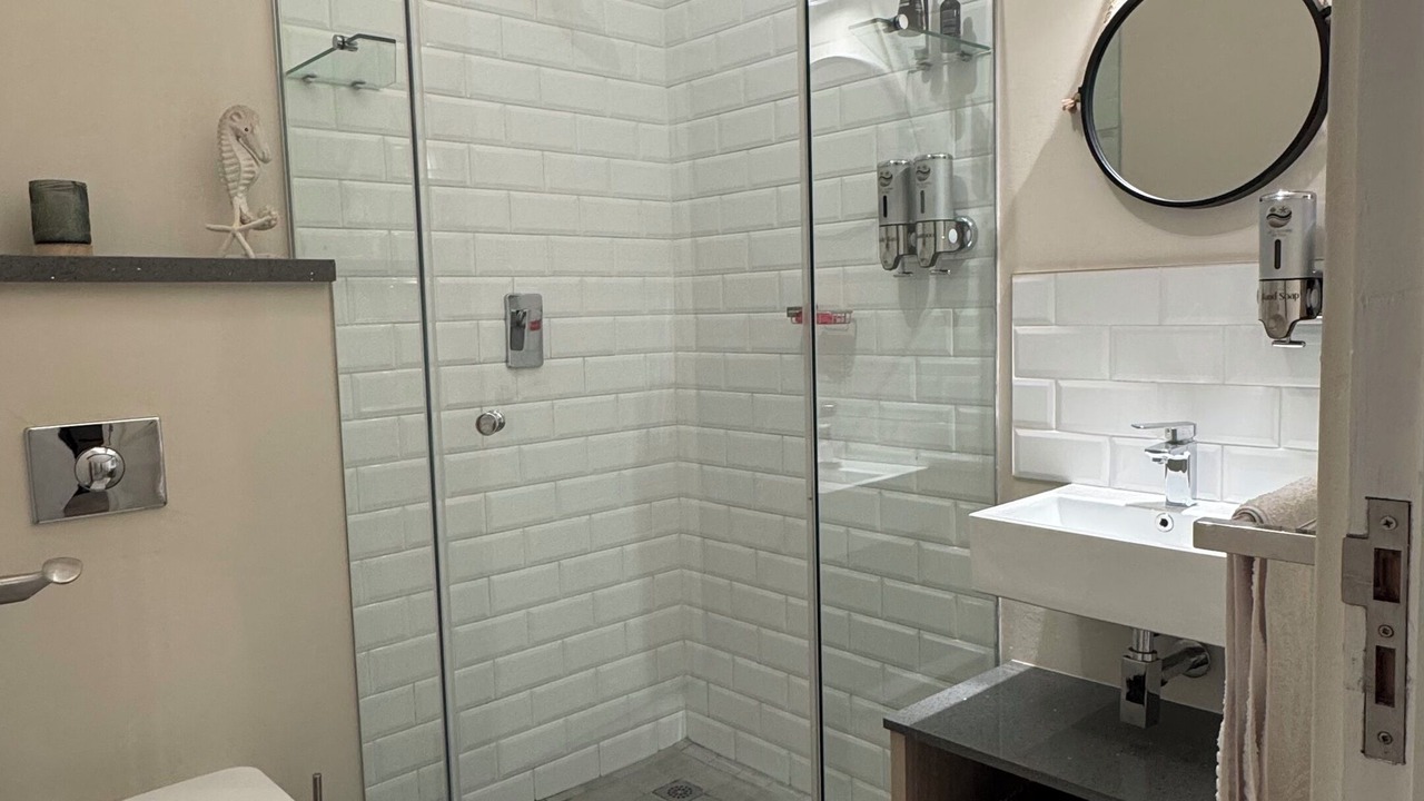 Photo of Bathroom in Jeffreys Bay