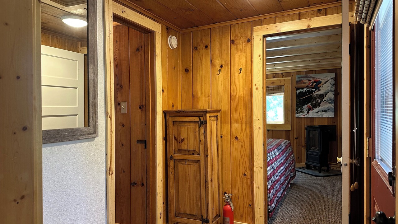 Photo of Bedroom in Al Tahoe