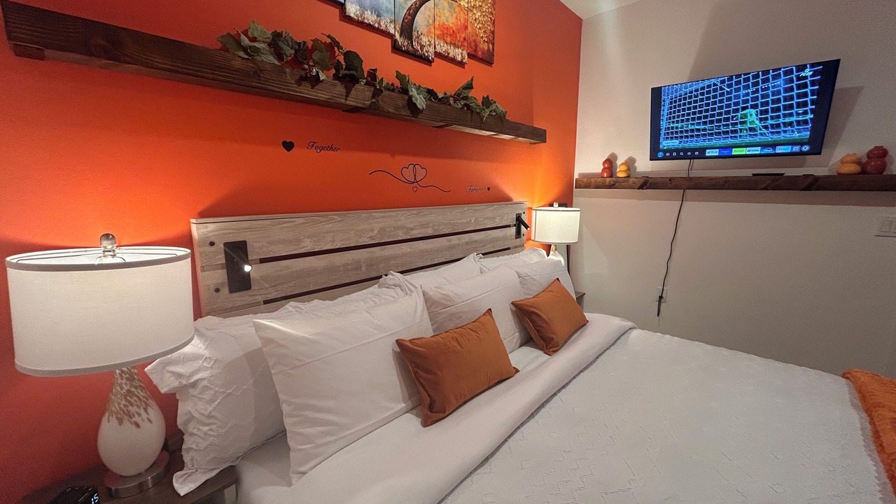 Photo of Bedroom in Pumpkin Center