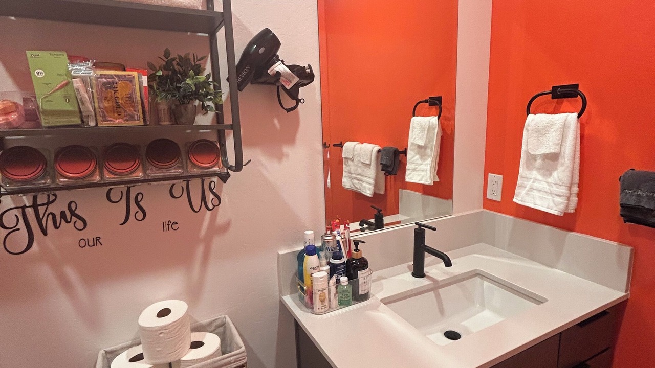 Photo of Bathroom in Pumpkin Center