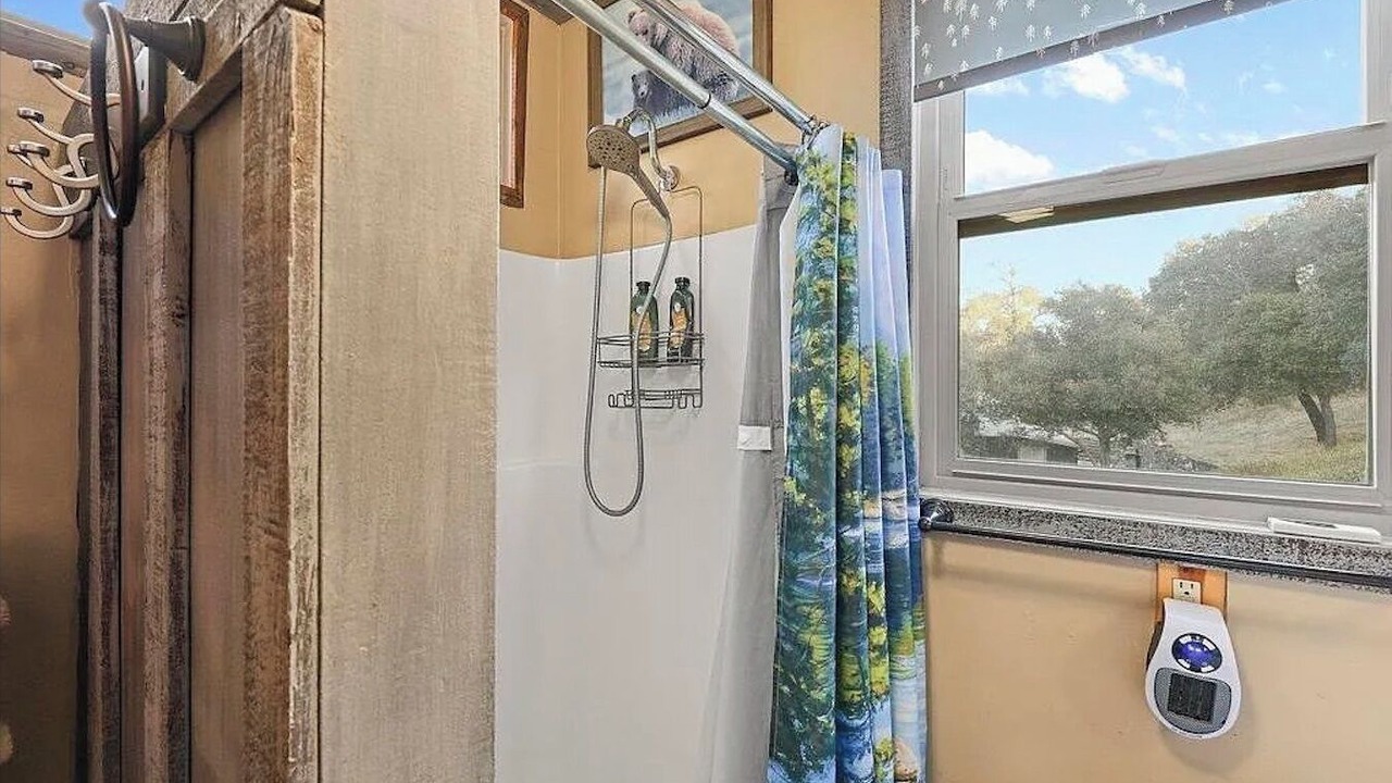 Photo of Bathroom in Descanso