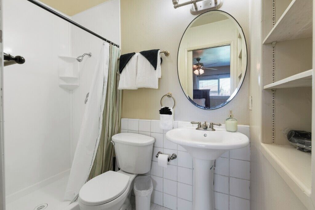 Photo of Bathroom in Tulare