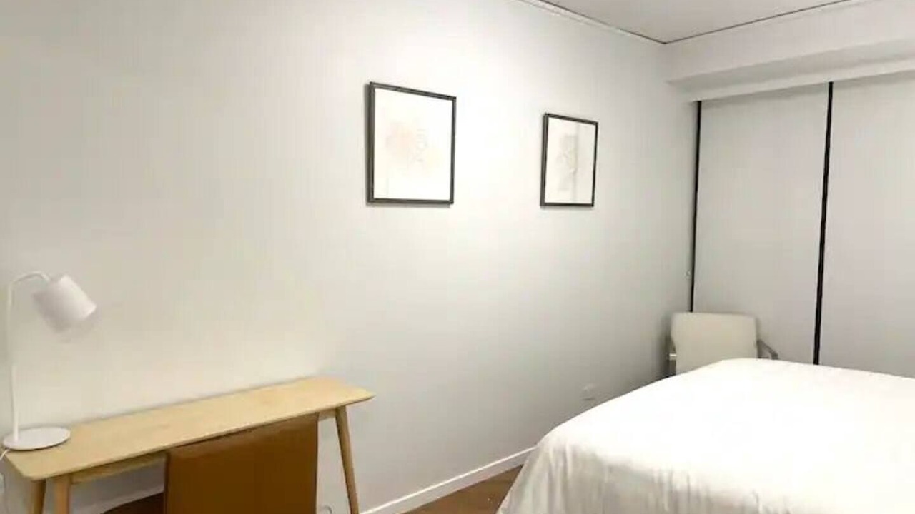 Photo of Bedroom in Broadbeach Waters