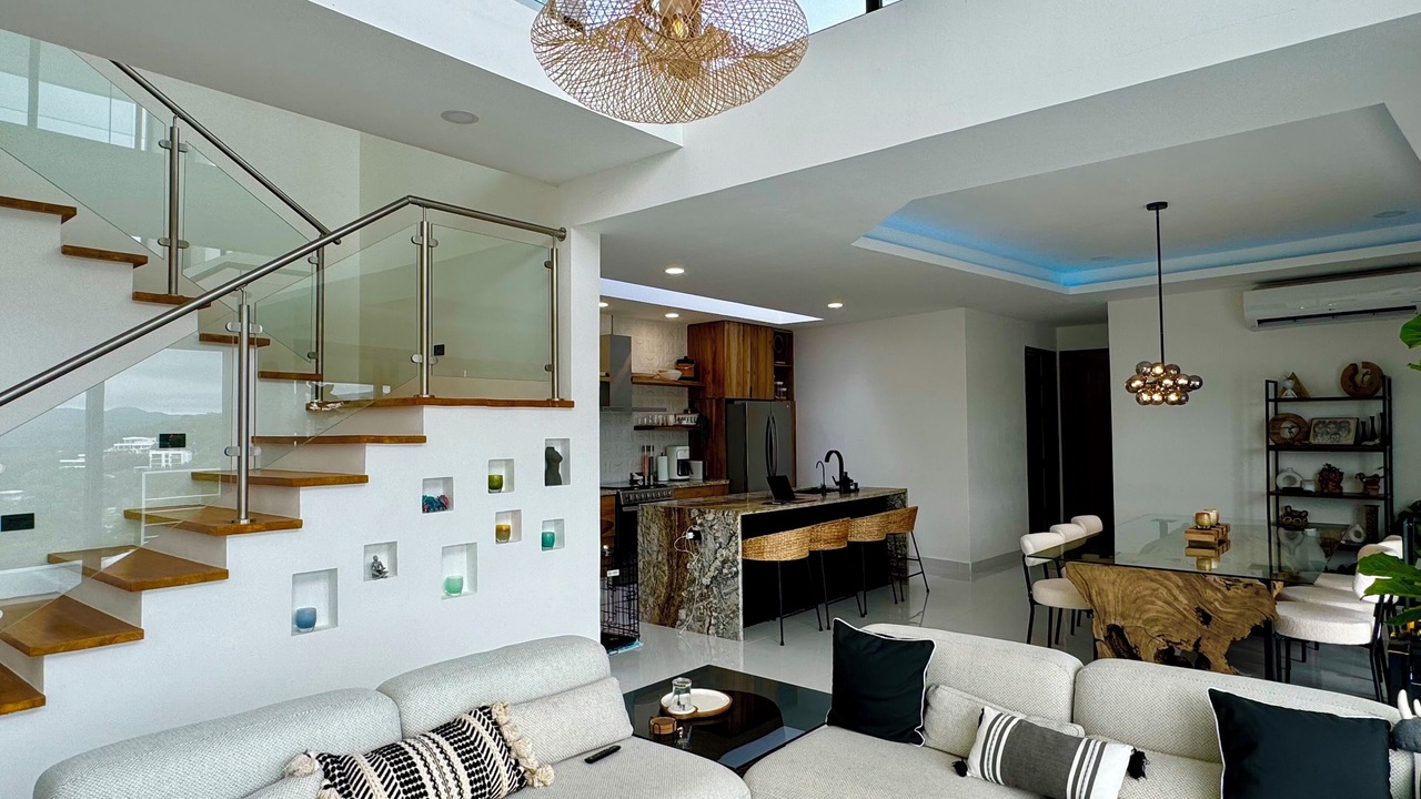 Photo of Livingroom in Pacific Marlin