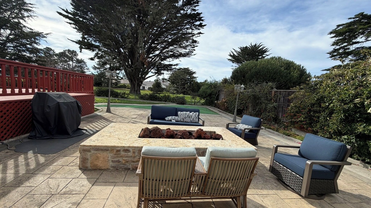 Photo of Patio Balcony in Half Moon Bay