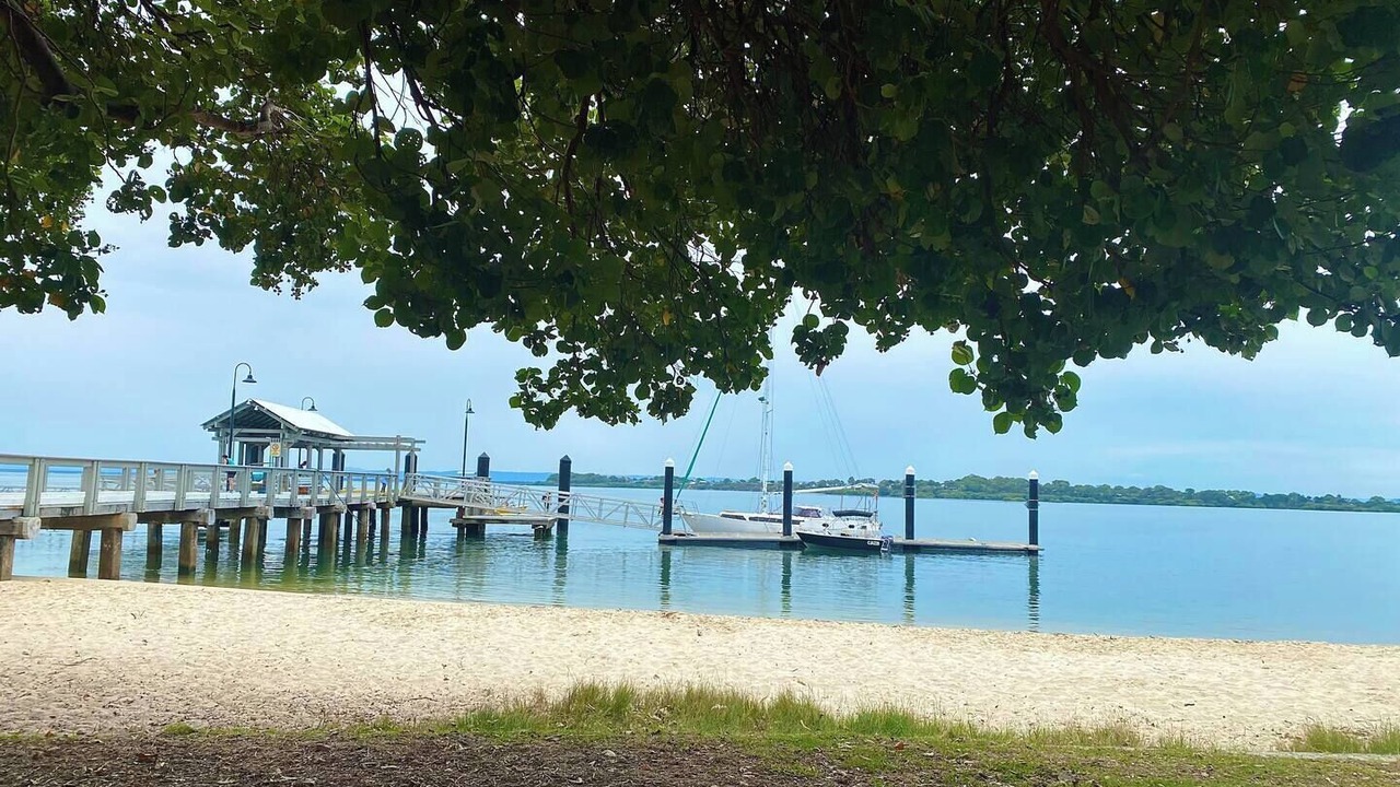 Photo of Others in Banksia Beach