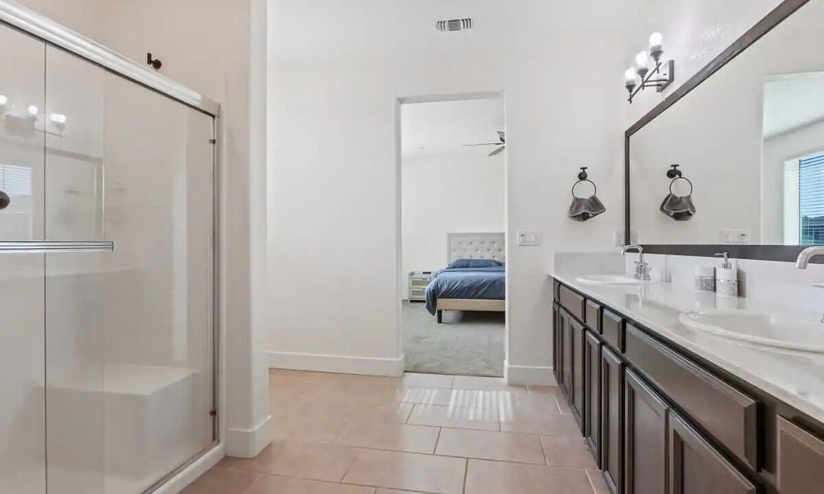 Photo of Bathroom in Merced