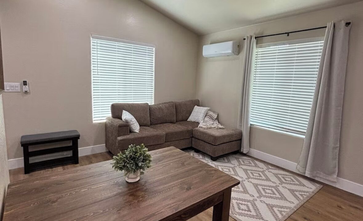 Photo of Livingroom in Raisin