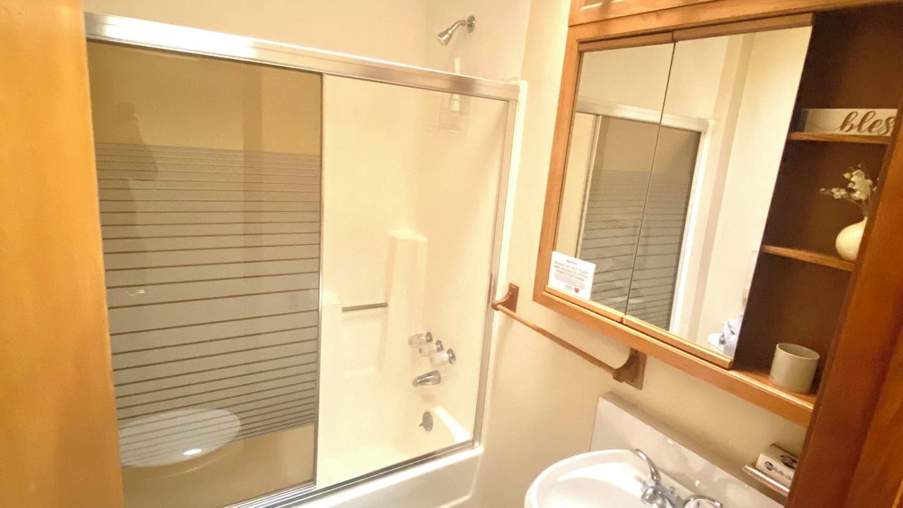 Photo of Bathroom in Frazier Park