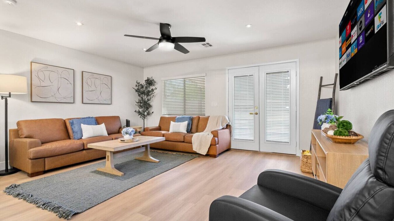 Photo of Livingroom in North Las Vegas