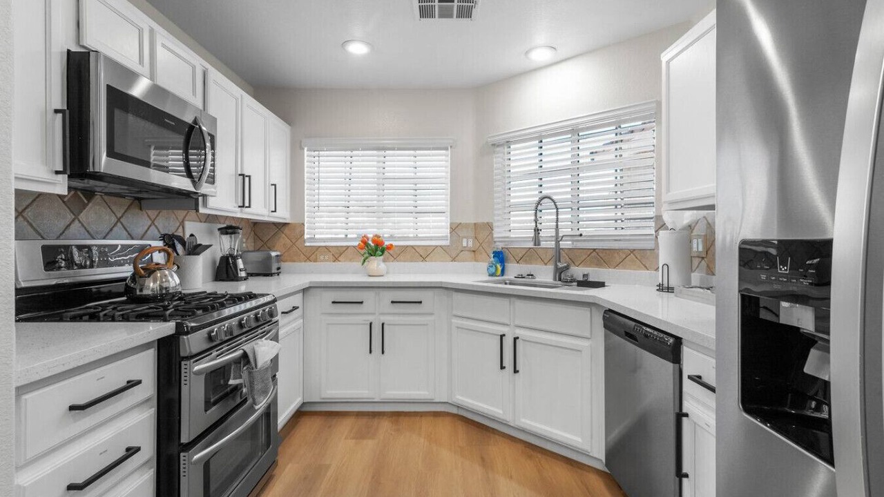 Photo of Kitchen in North Las Vegas