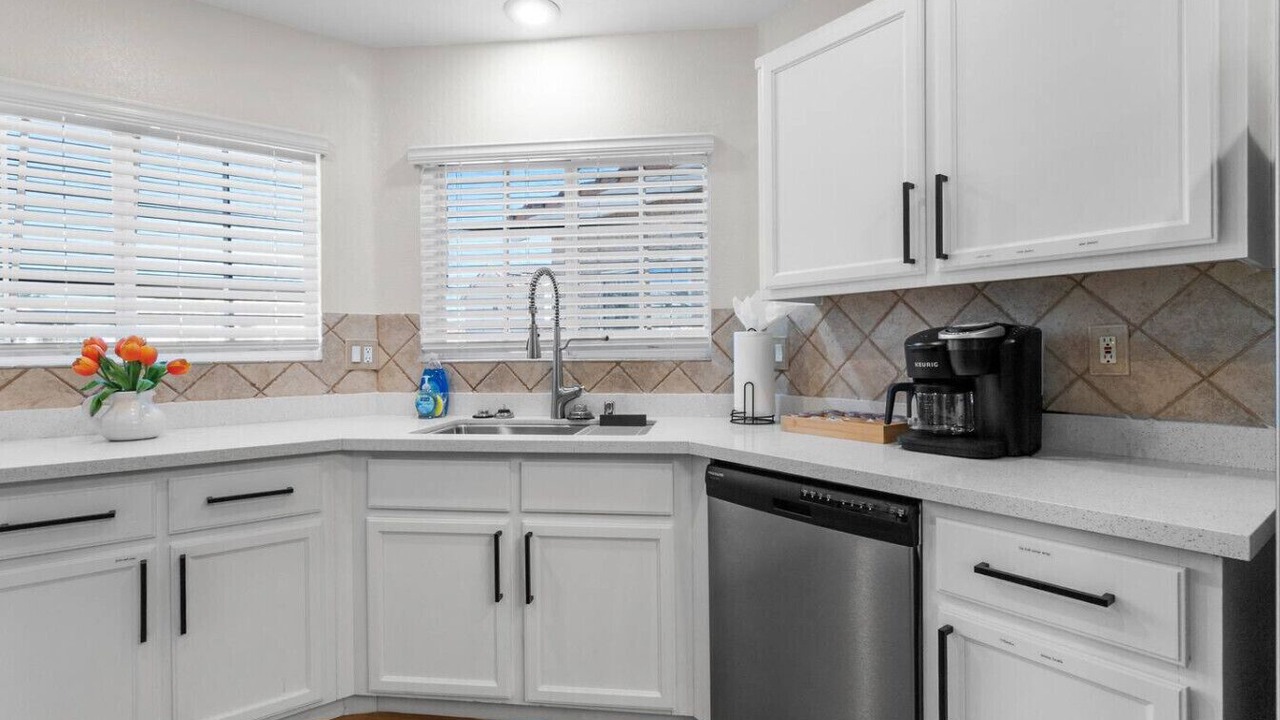 Photo of Kitchen in North Las Vegas