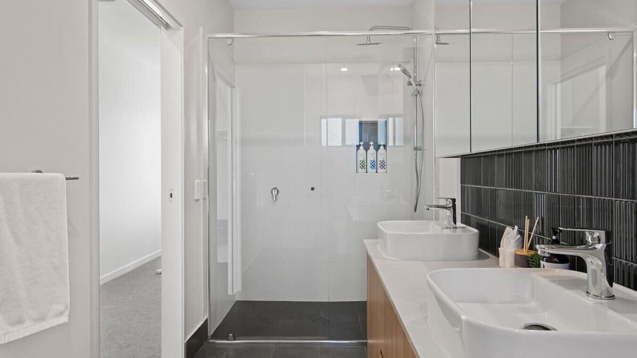 Photo of Bathroom in Helensvale