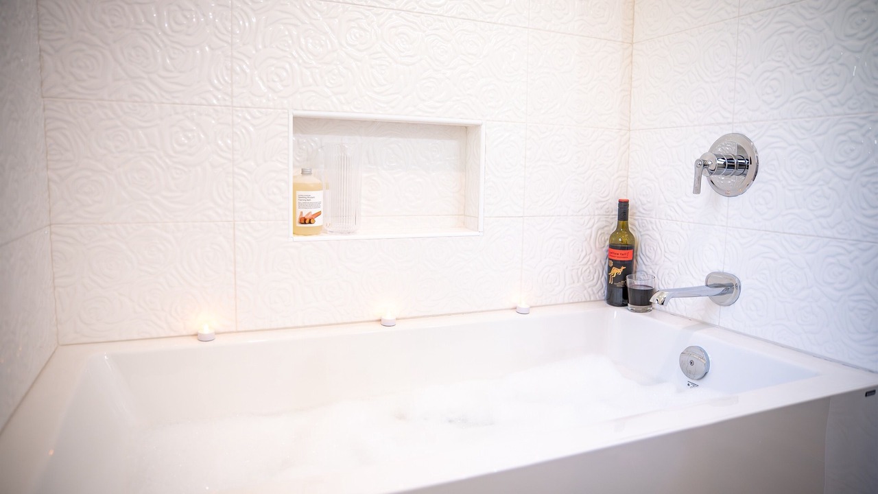Photo of Bathroom in Ucluelet