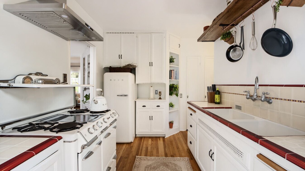 Photo of Kitchen in West Beach