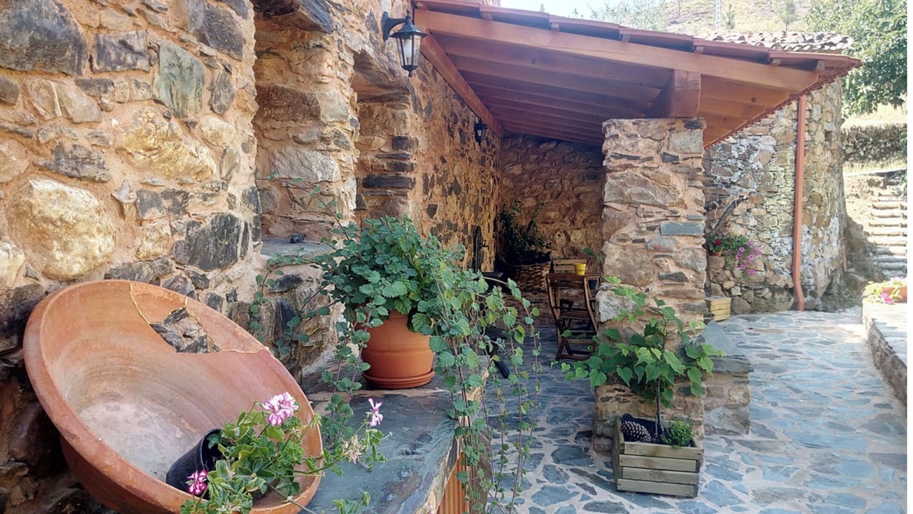 Photo of Patio Balcony in Montes da Senhora
