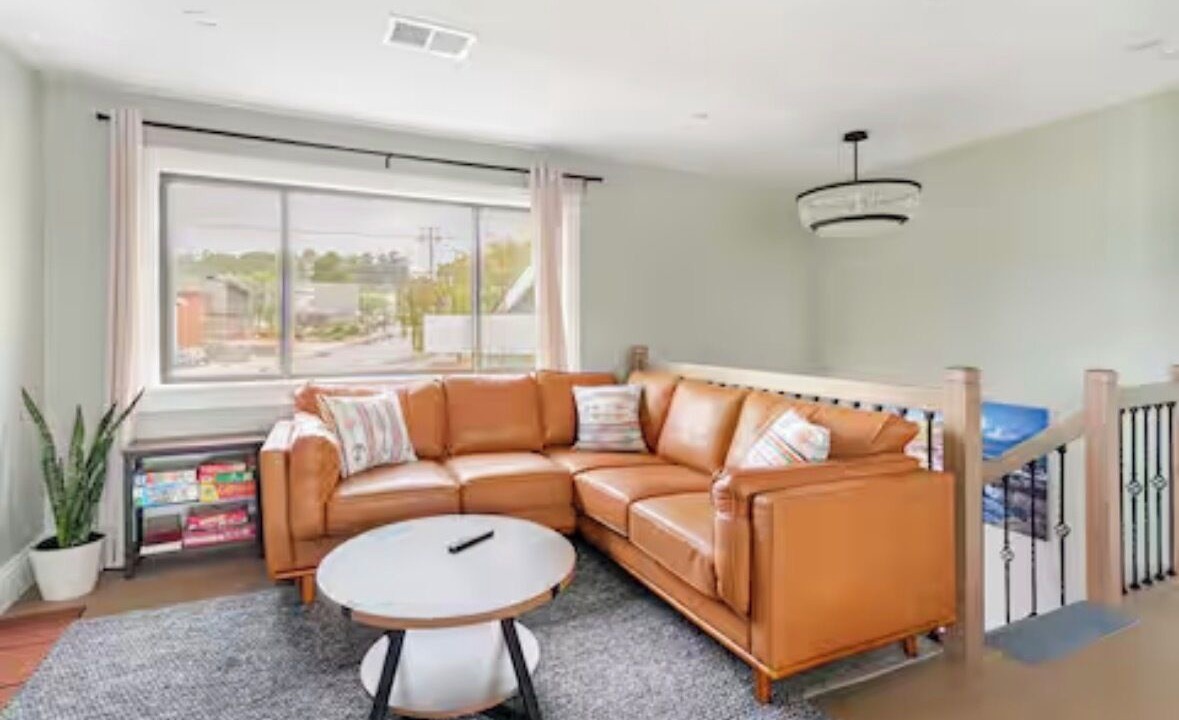 Photo of Livingroom in El Granada