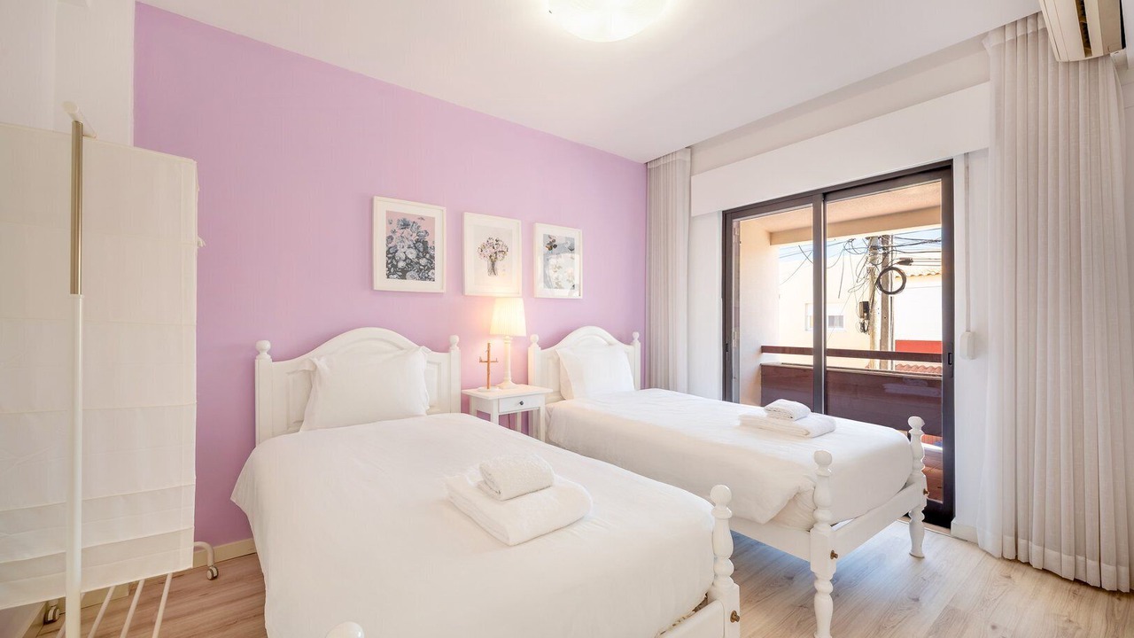 Photo of Bedroom in Charneca de Caparica e Sobreda