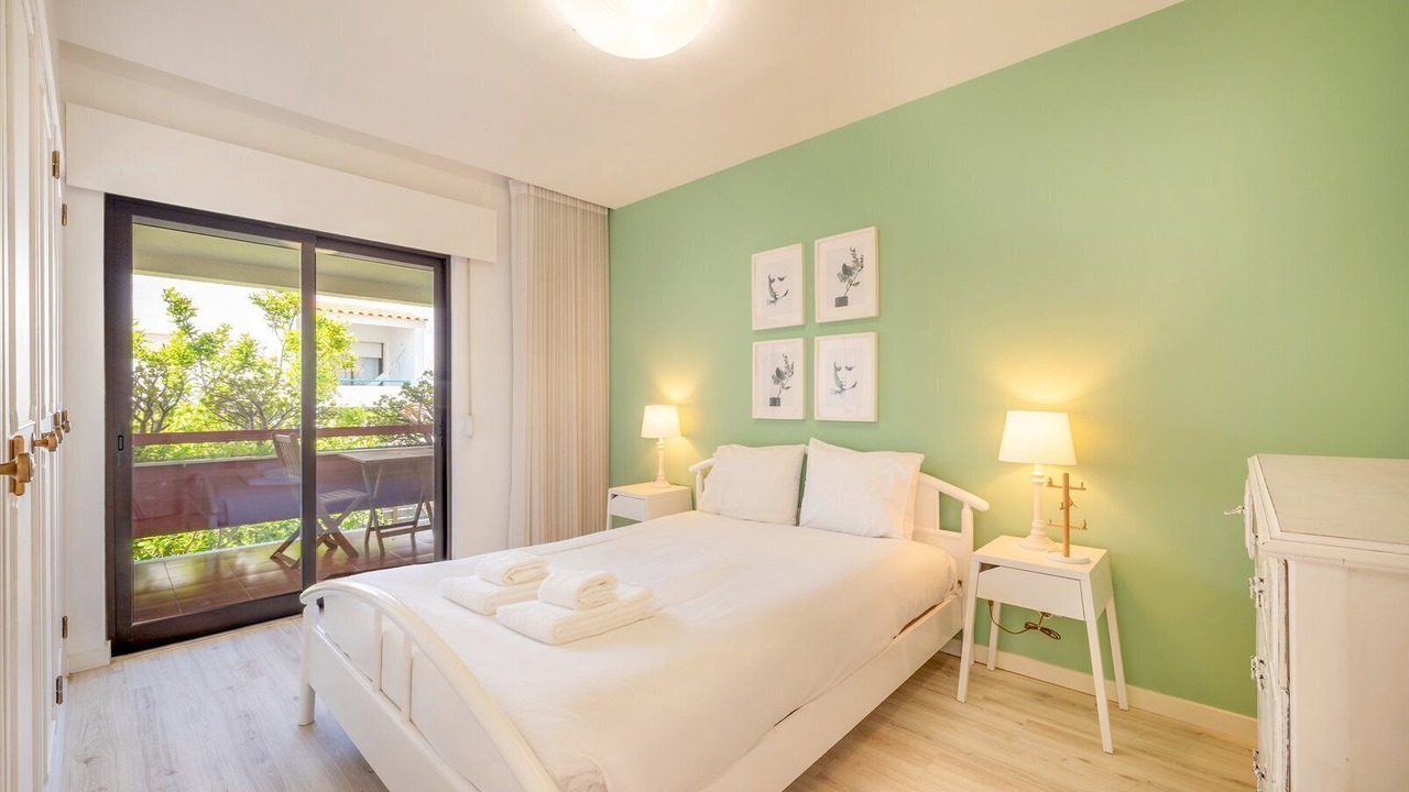 Photo of Bedroom in Charneca de Caparica e Sobreda