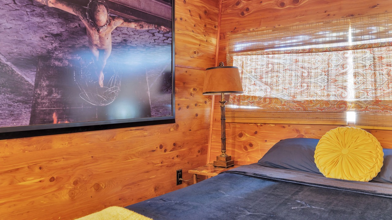 Photo of Bedroom in Bombay Beach