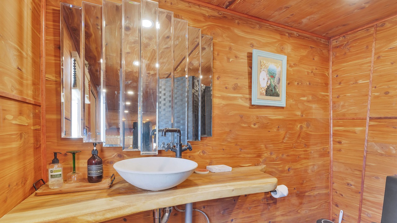Photo of Bathroom in Bombay Beach