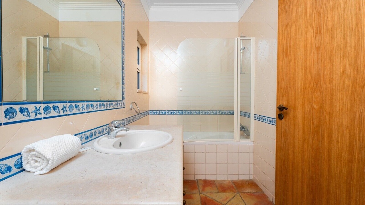 Photo of Bathroom in Albufeira