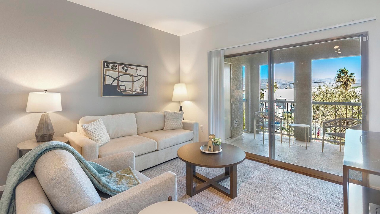 Photo of Livingroom in Sunrise Manor