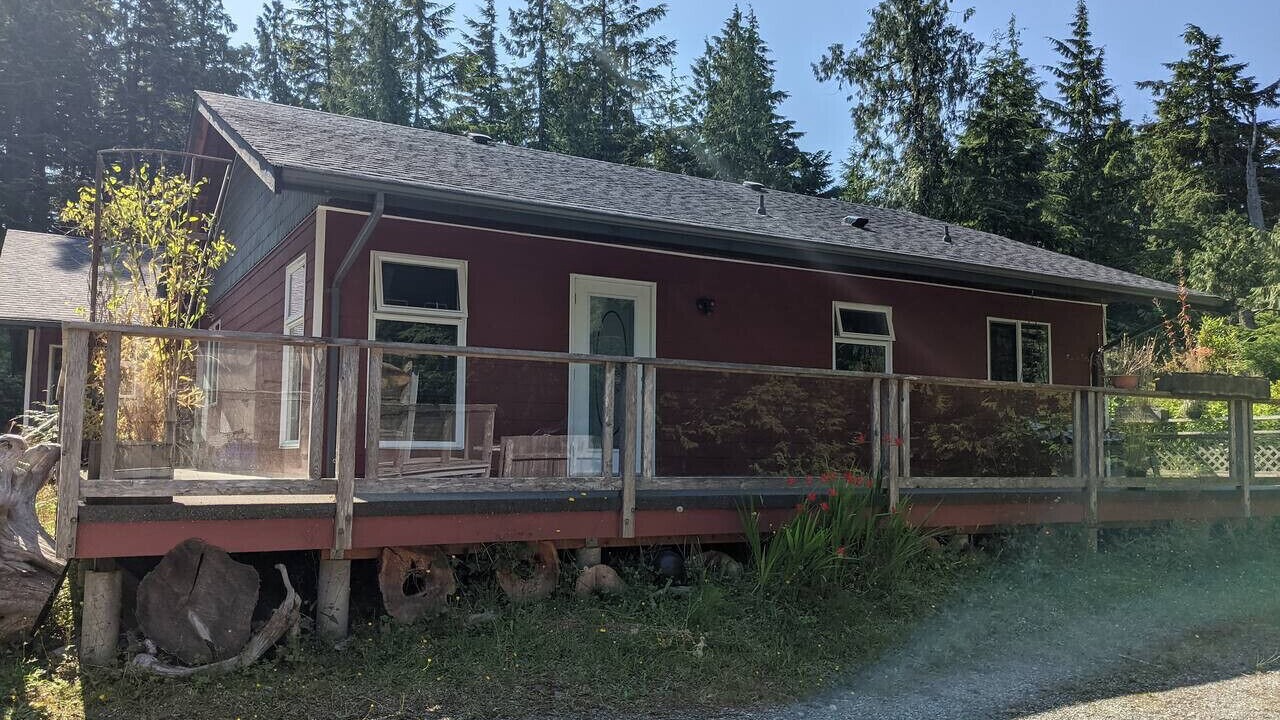 Photo of Others in Tofino