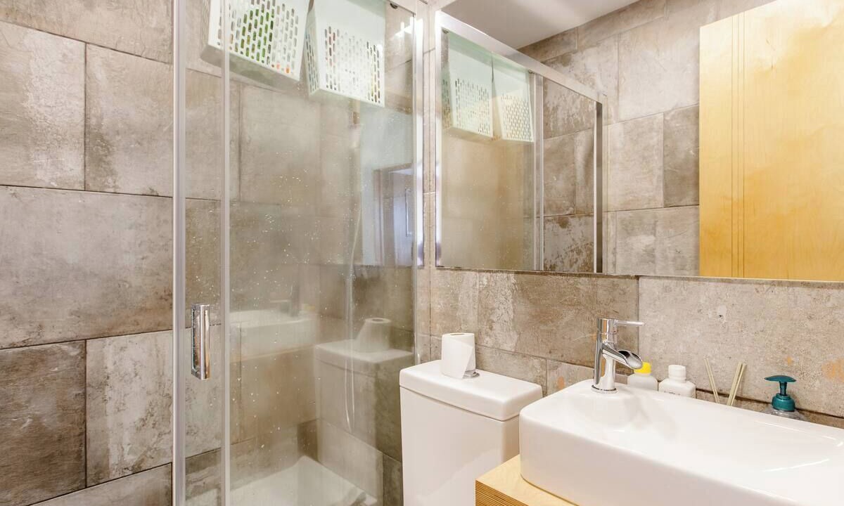 Photo of Bathroom in Santo Antonio dos Olivais